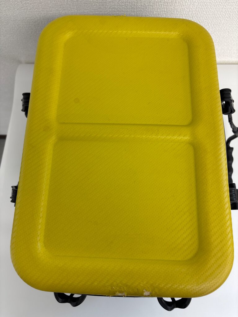 美品 Rodio Craft RC Carbon Tackle Bag 36(破れ有) image 2