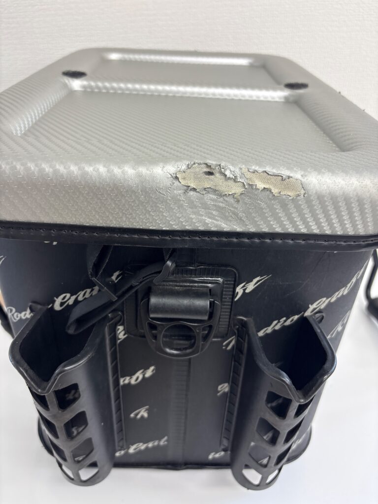 Rodio Craft RC Carbon Tackle Bag 40 キャスティング別注(破れ有) image 8